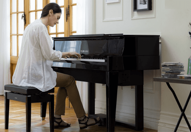 Yamaha piano digital avant grand N1X mobile