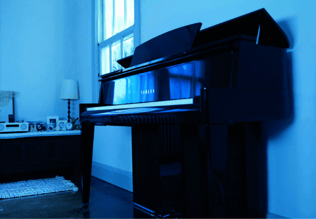 Yamaha piano digital avant grand N2 mobile